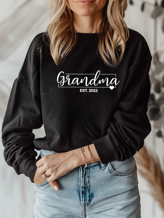 GRANDMA SWEATER - BLACK