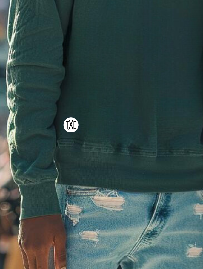 Chasing Greatness Sweater - Green - Unisex