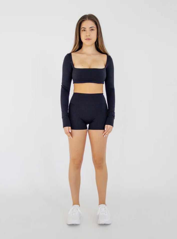 Mystique Scrunch Shorts - Black