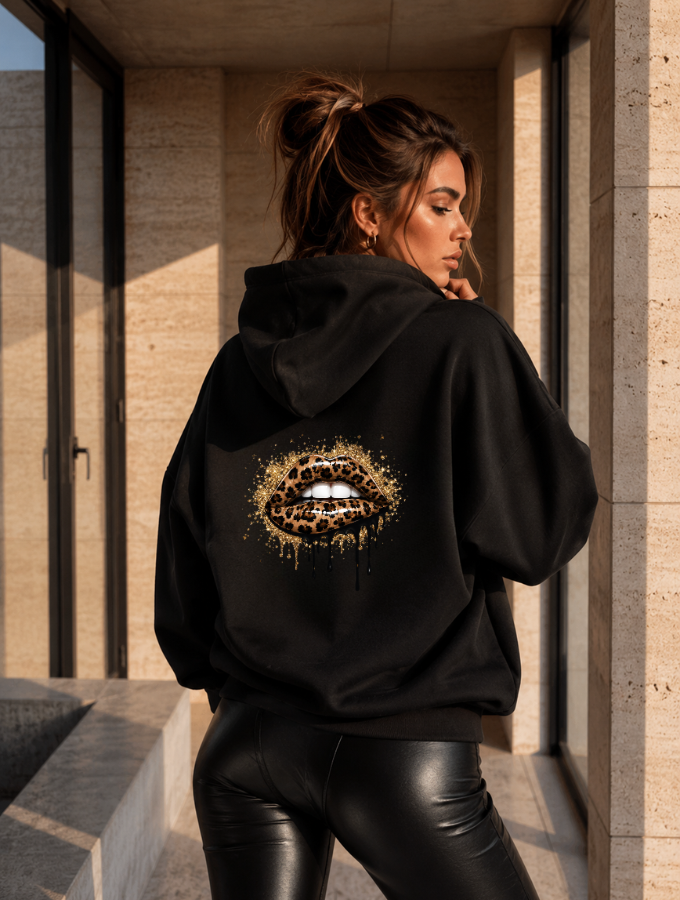 WILD BITE HOODIE - BLACK