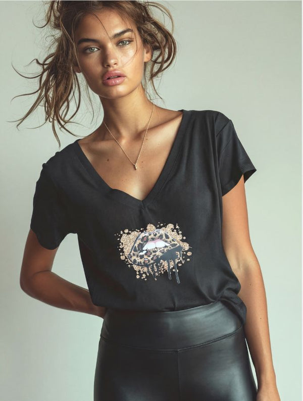 WILD BITE OVERSIZED TEE - BLACK