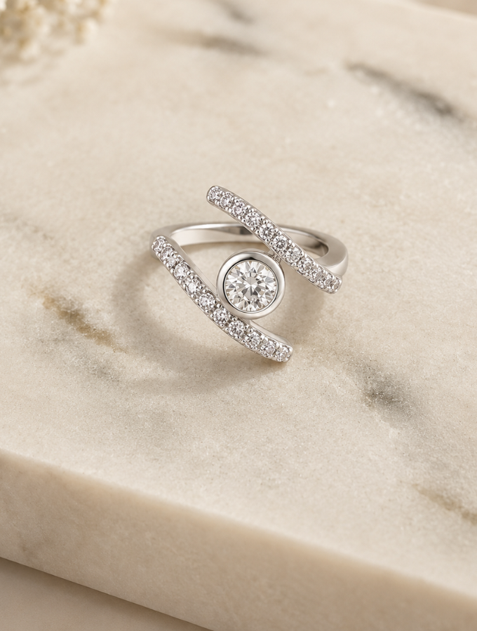 Luna Ring