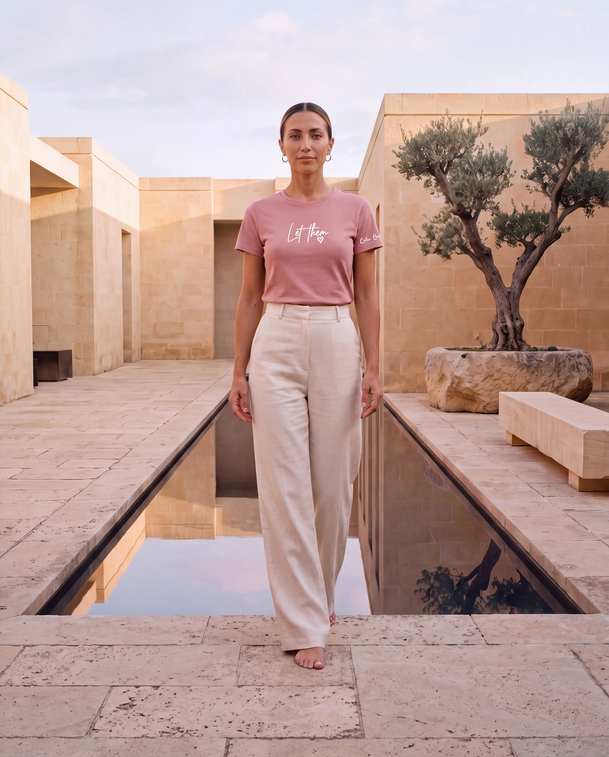Let Them Tee round neck in pink