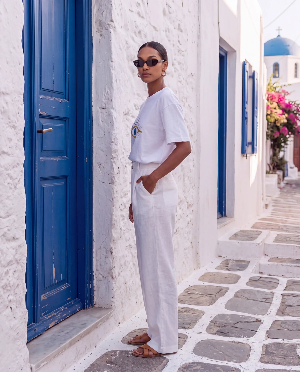 Mati Oversized Tee in White, side view