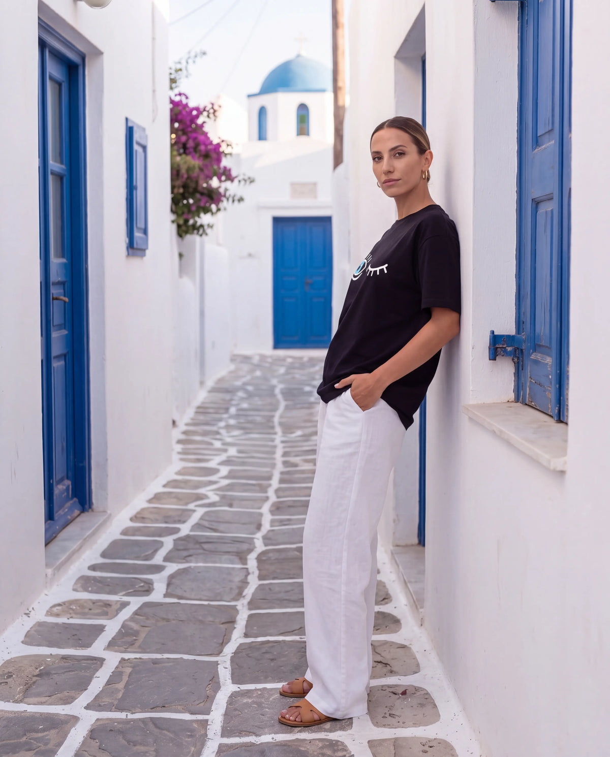 Optic Oversized Tee in Black, side view